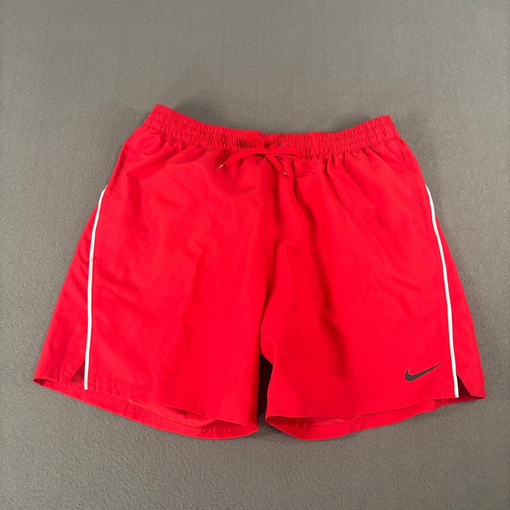 Nike NESSF602-614 Swim Trunks Mens Size XL Red Black Athletic Shorts
